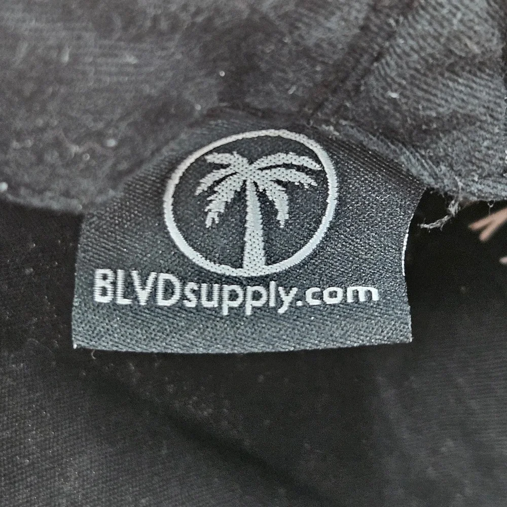 BLVD Supply Bucket Hat‎ Black White Leaf Print Cotton Unisex L/XL